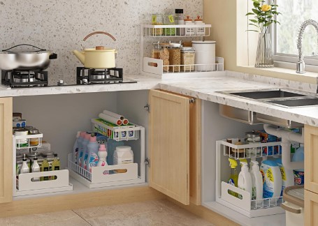 Discover the top 3 under-sink organizers to maximize space and declutter your kitchen or bathroom! Durable, adjustable, and stylish solutions for storing cleaning supplies